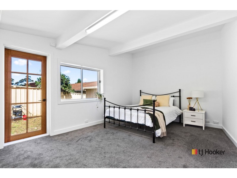 15 Johnson Place, Surf Beach NSW 2536