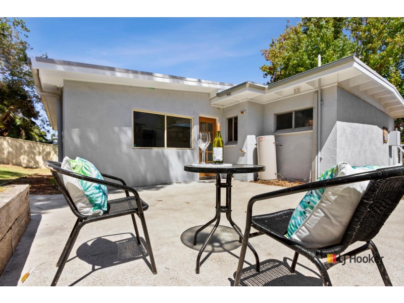 15 Johnson Place, Surf Beach NSW 2536