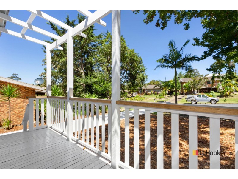 15 Johnson Place, Surf Beach NSW 2536