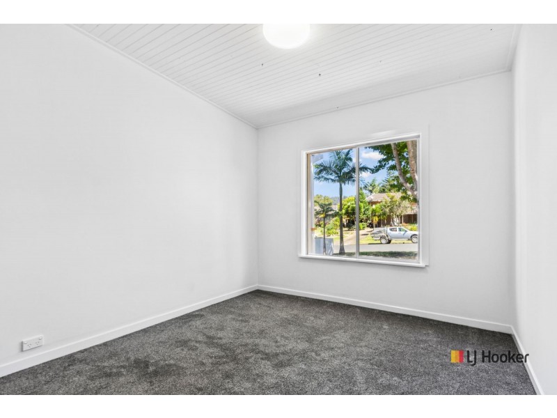15 Johnson Place, Surf Beach NSW 2536