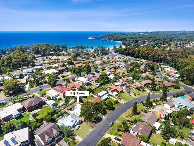 15 Johnson Place, Surf Beach NSW 2536