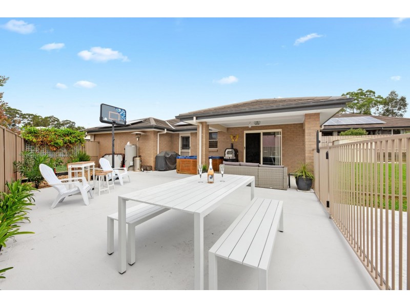 12 Freycinet Drive, Sunshine Bay NSW 2536