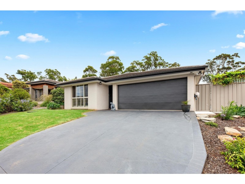 12 Freycinet Drive, Sunshine Bay NSW 2536