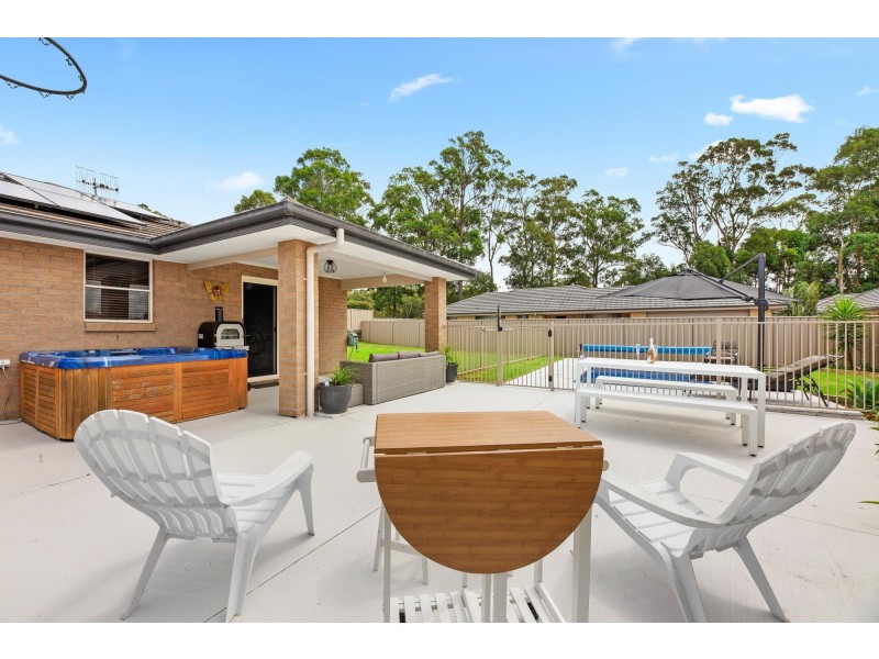 12 Freycinet Drive, Sunshine Bay NSW 2536