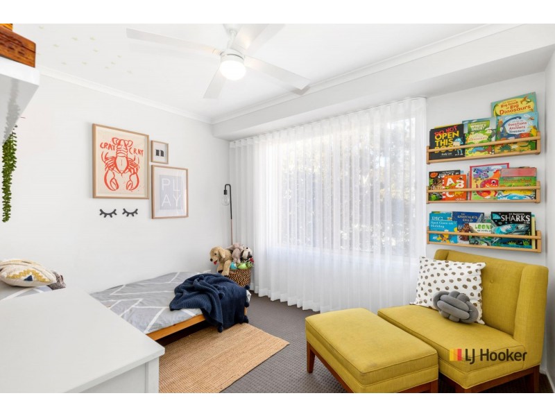 40 Karoola Crescent, Surfside NSW 2536