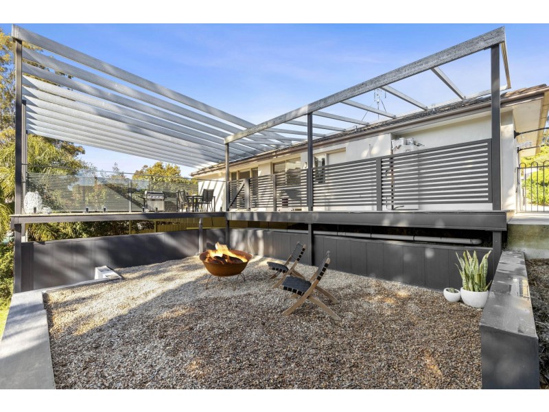 40 Karoola Crescent, Surfside NSW 2536