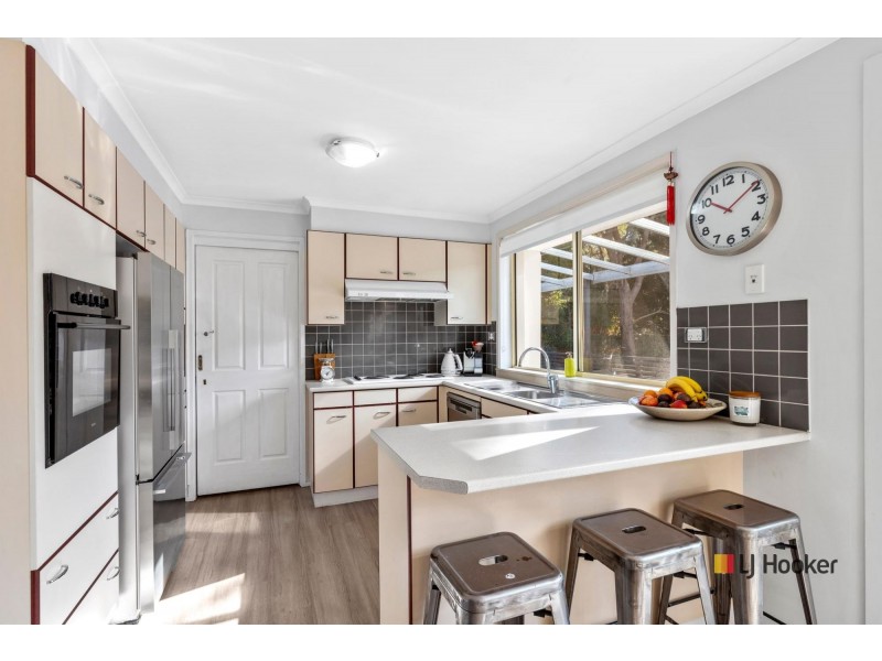 40 Karoola Crescent, Surfside NSW 2536