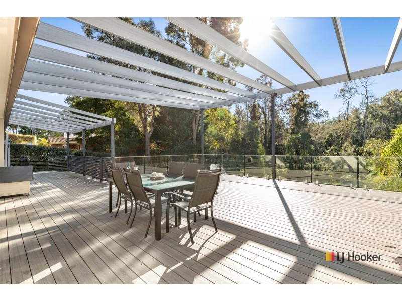 40 Karoola Crescent, Surfside NSW 2536