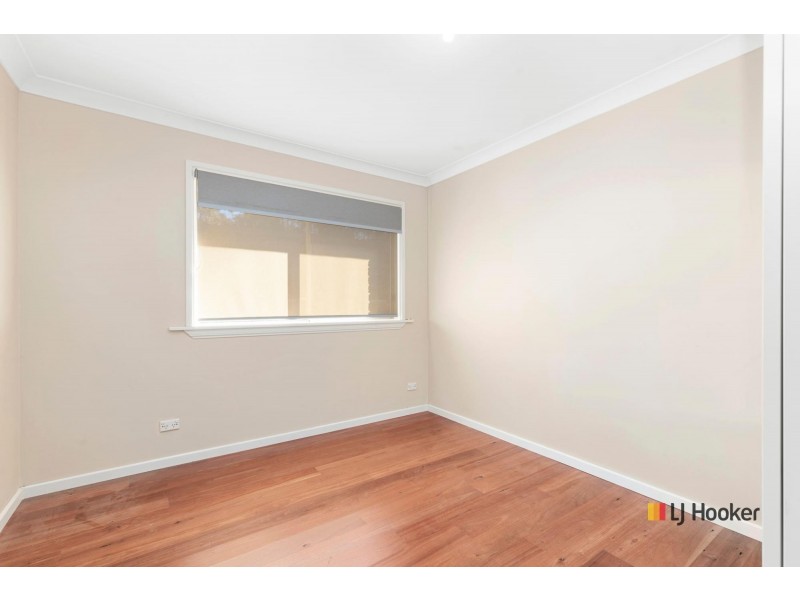 5 Connells Close, Mossy Point NSW 2537