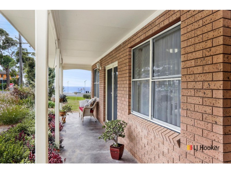 381 George Bass Drive, Lilli Pilli NSW 2536