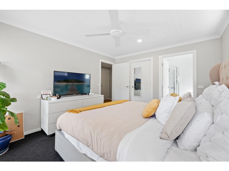 2 Escape Place, Malua Bay NSW 2536