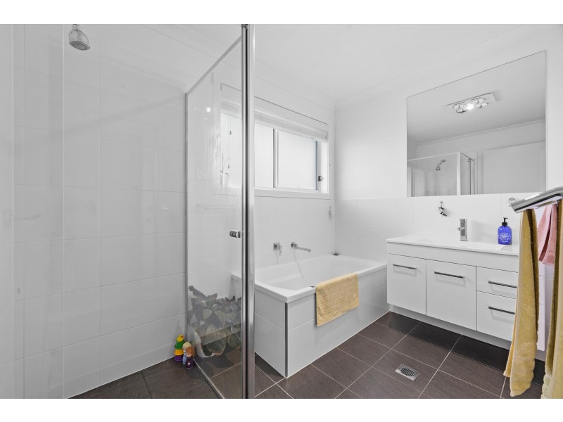 2 Escape Place, Malua Bay NSW 2536