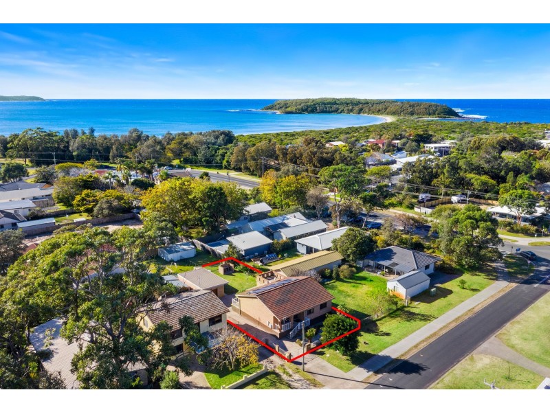 41 Heath Street, Broulee NSW 2537