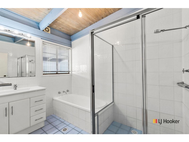 26 Flinders Way, Surf Beach NSW 2536