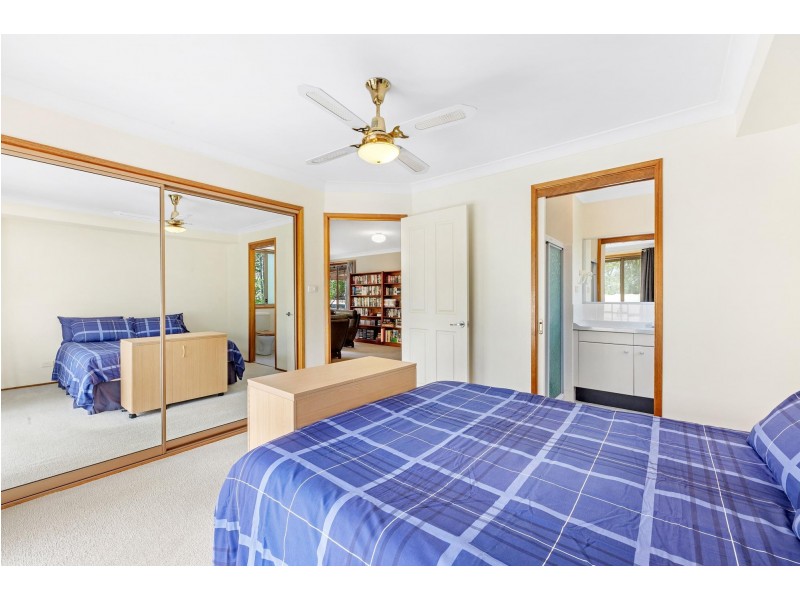 12 Spinnaker Place, Moruya Heads NSW 2537