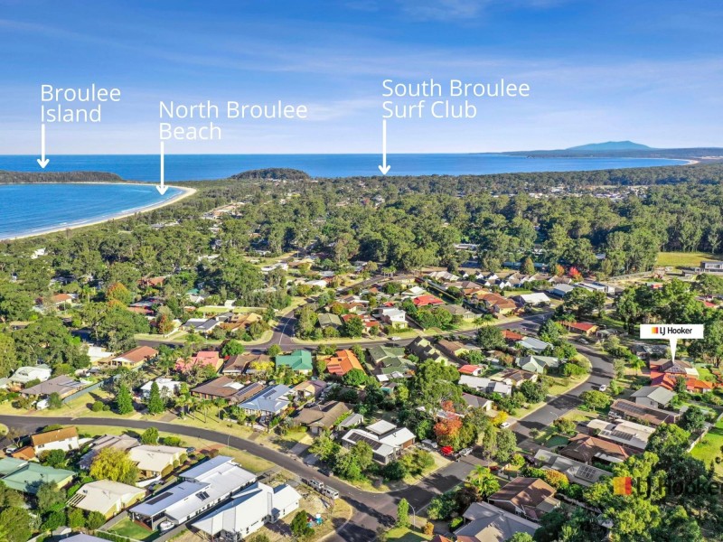 8 Zanthus Drive, Broulee NSW 2537