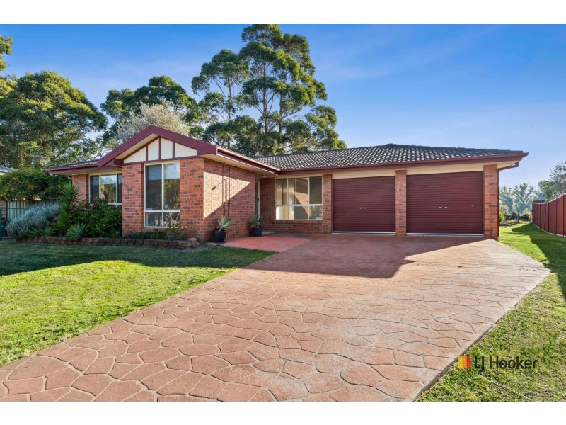 8 Zanthus Drive, Broulee NSW 2537