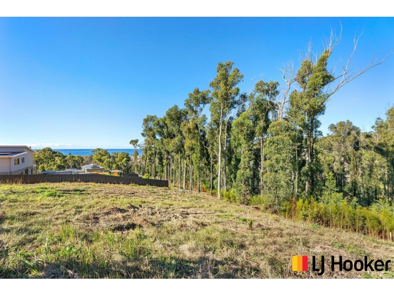 13 Corymbia Place, Malua Bay NSW 2536