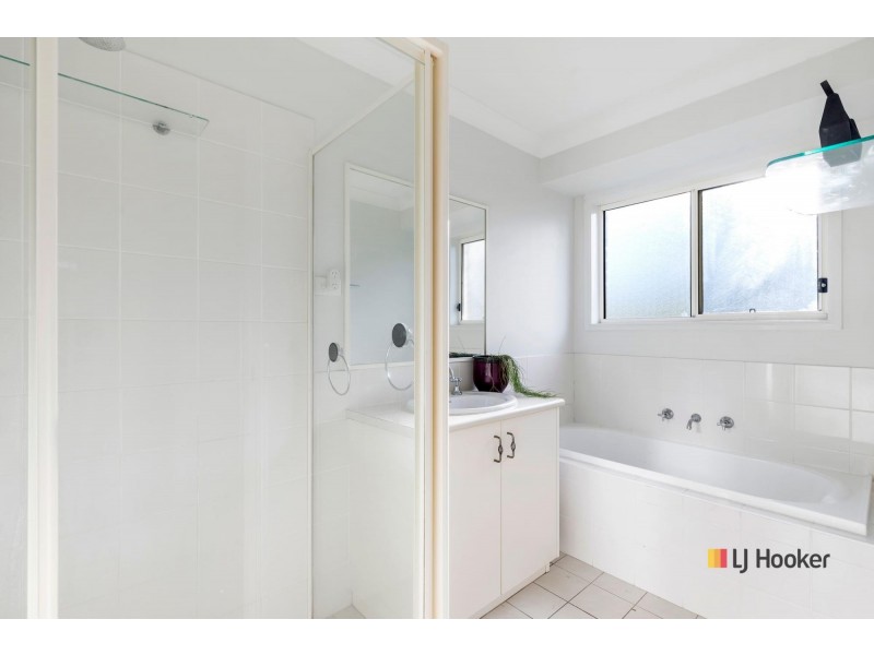 19 Bellbird Drive, Malua Bay NSW 2536