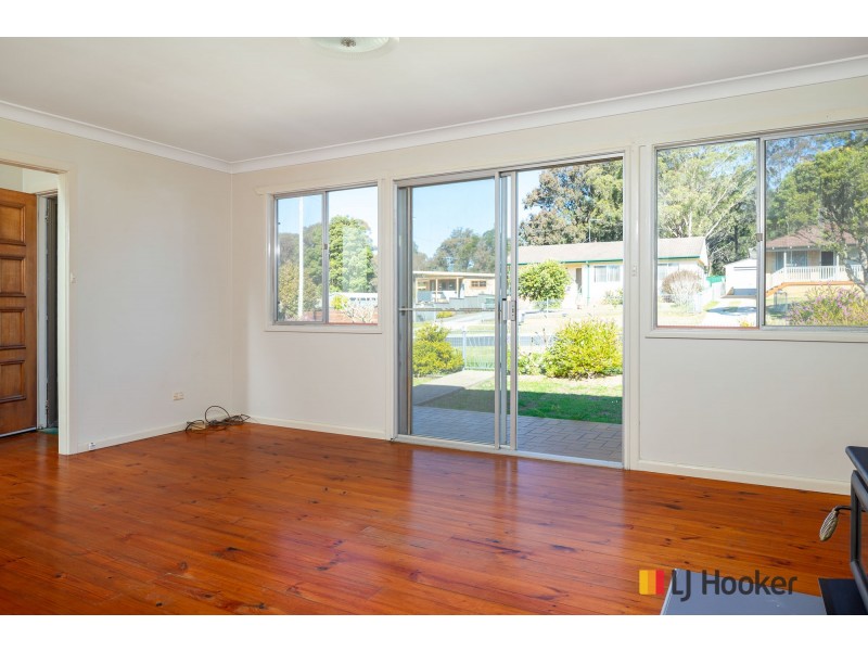 52 Bavarde Ave, Batemans Bay NSW 2536