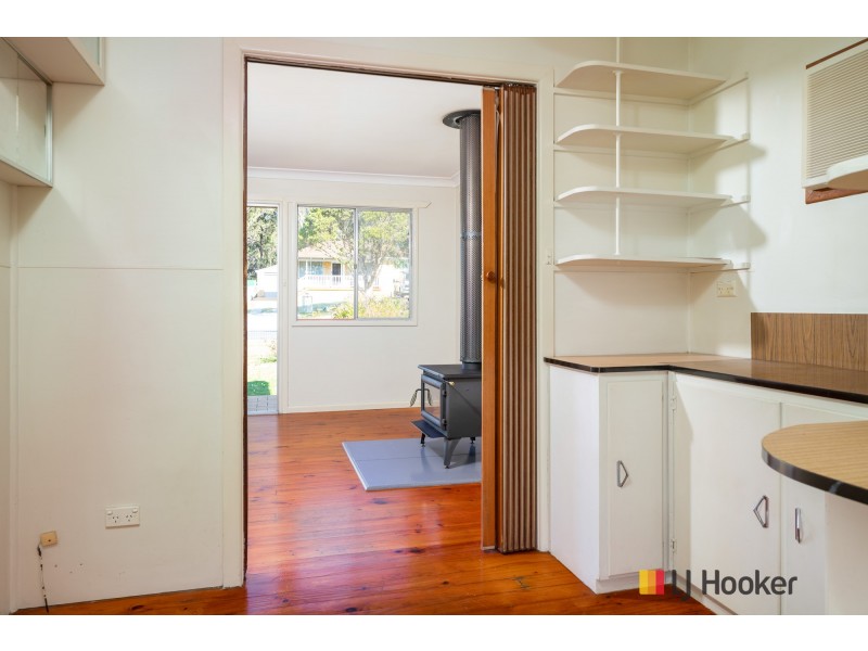 52 Bavarde Ave, Batemans Bay NSW 2536