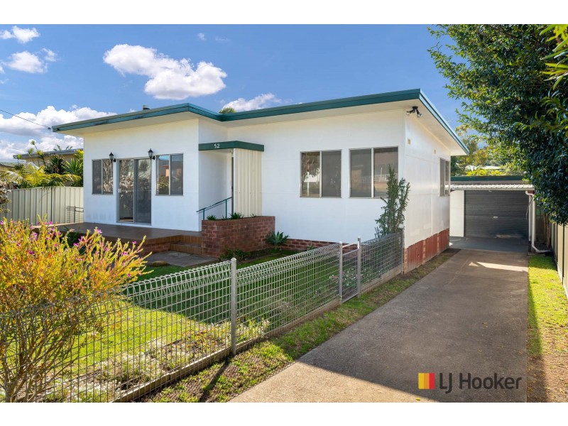 52 Bavarde Ave, Batemans Bay NSW 2536