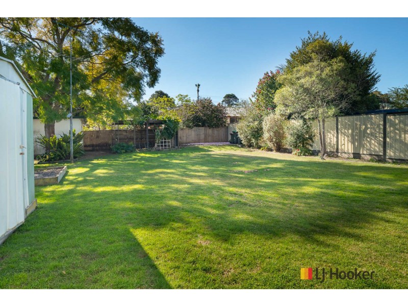 52 Bavarde Ave, Batemans Bay NSW 2536