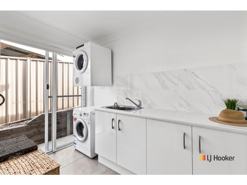 82 Bellbird Drive, Malua Bay NSW 2536