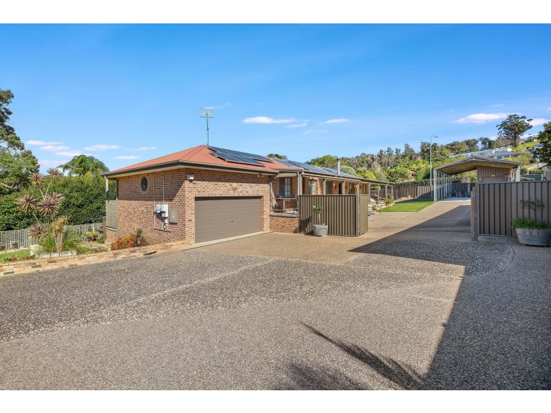 29 Eric Fenning Drive, Surf Beach NSW 2536