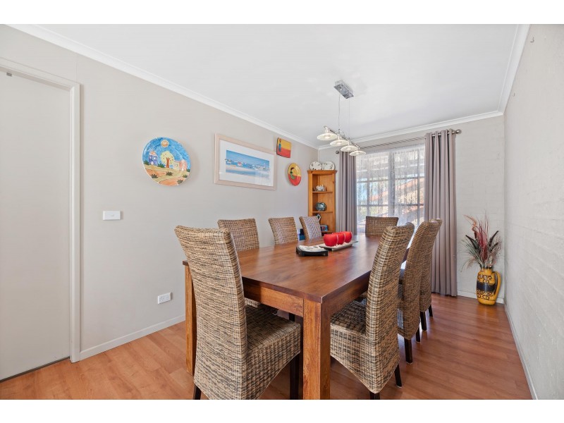 29 Eric Fenning Drive, Surf Beach NSW 2536