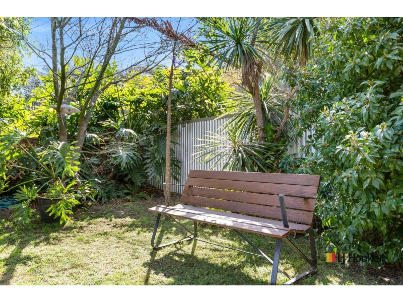 15 Yarralumla Crescent, Tomakin NSW 2537