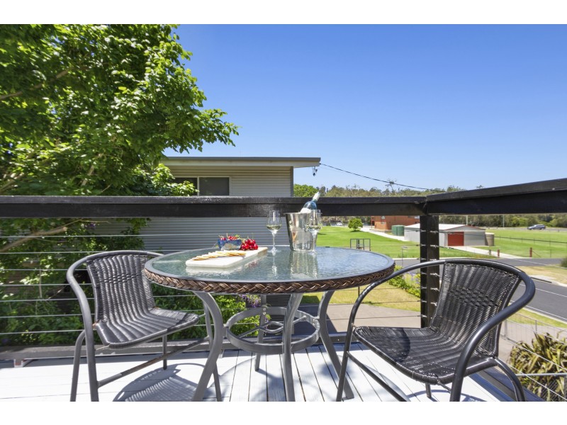 3 Clyde Boulevard, Nelligen NSW 2536