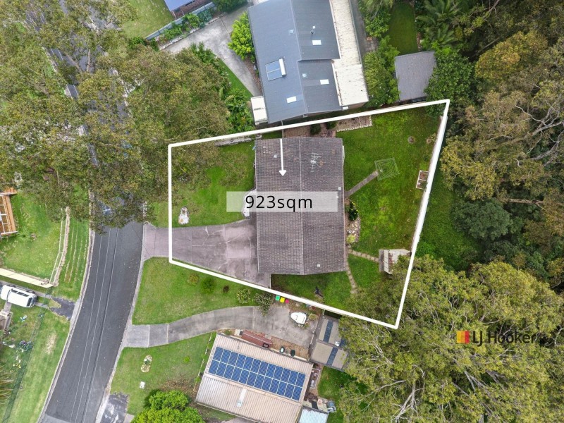 11 Flinders Way, Surf Beach NSW 2536