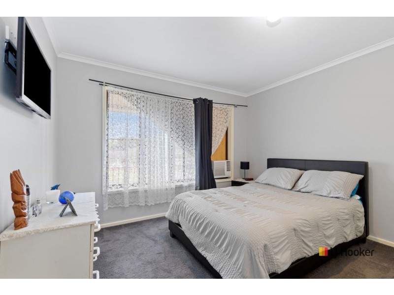 11 Flinders Way, Surf Beach NSW 2536