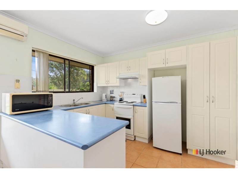 11 Flinders Way, Surf Beach NSW 2536
