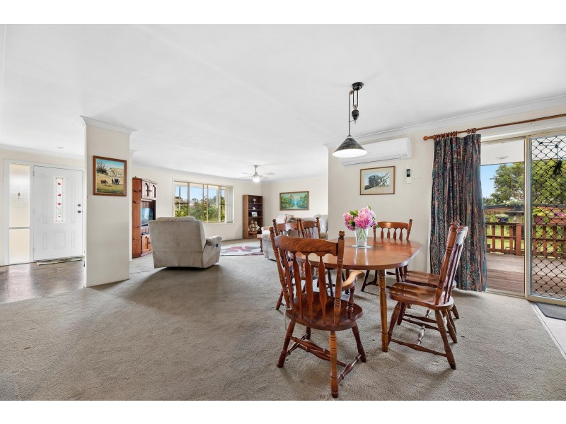 27 Yarimup Place, Moruya NSW 2537