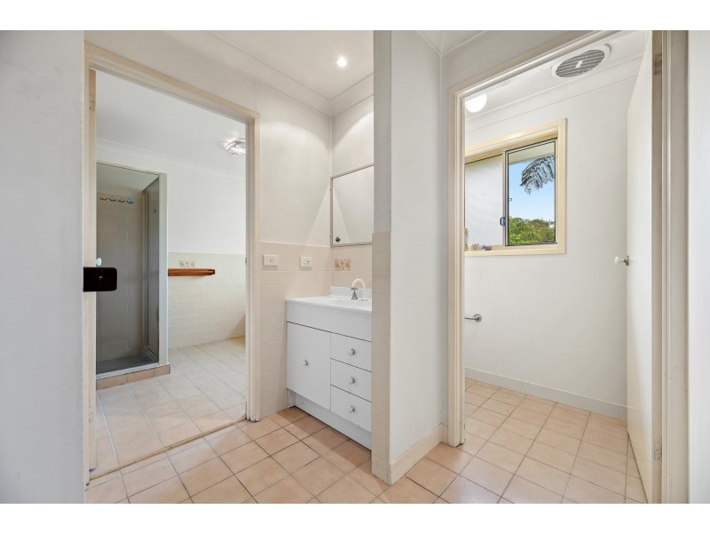 27 Yarimup Place, Moruya NSW 2537
