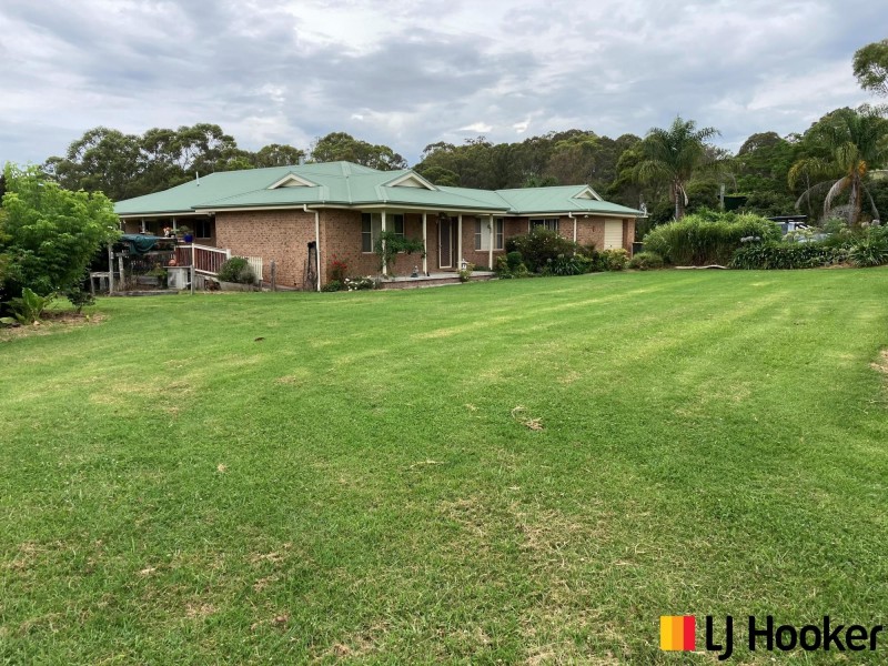 27 Yarimup Place, Moruya NSW 2537