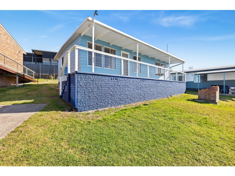 565 George Bass Drive, Malua Bay NSW 2536