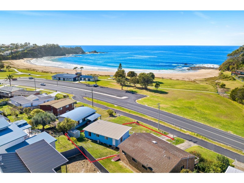 565 George Bass Drive, Malua Bay NSW 2536