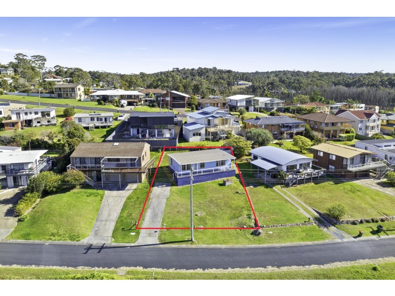 565 George Bass Drive, Malua Bay NSW 2536