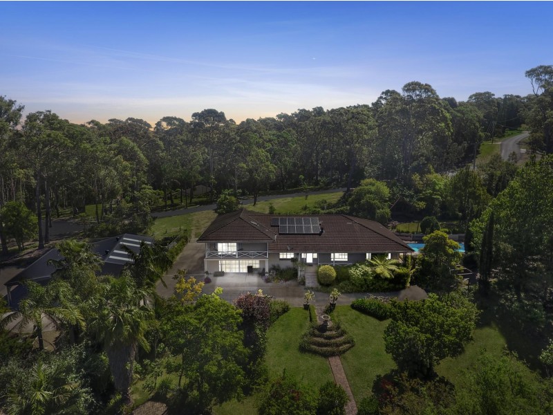 8 Nicholas Grove, Rosedale NSW 2536