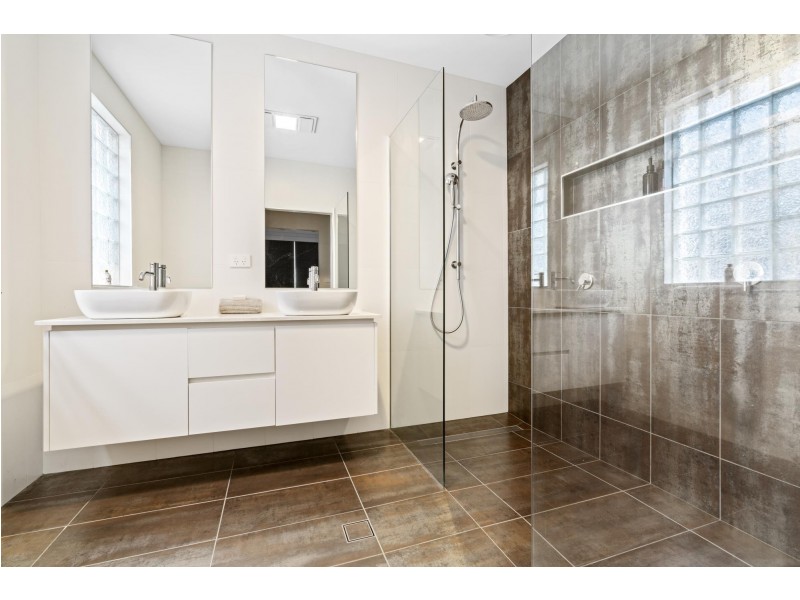 12 View Street, Batehaven NSW 2536