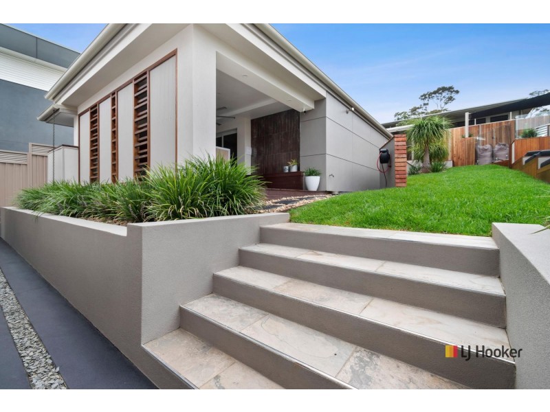 12 View Street, Batehaven NSW 2536