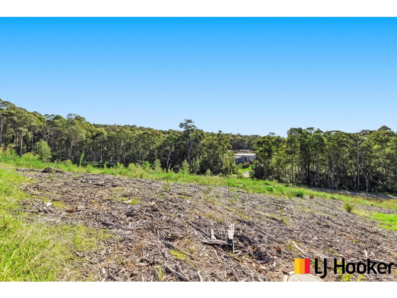 6 Wyena Close, Malua Bay NSW 2536