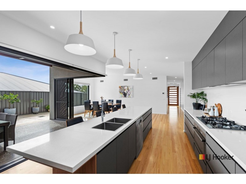 72 Freycinet Drive, Sunshine Bay NSW 2536