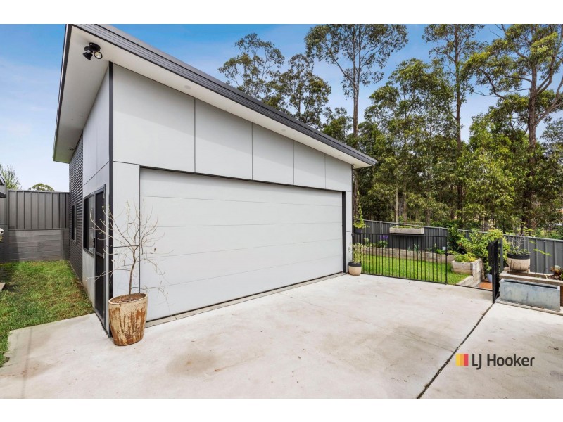 72 Freycinet Drive, Sunshine Bay NSW 2536