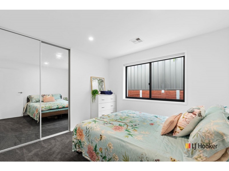 72 Freycinet Drive, Sunshine Bay NSW 2536