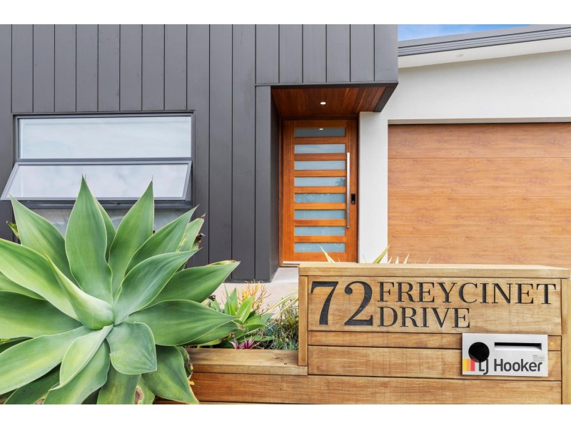 72 Freycinet Drive, Sunshine Bay NSW 2536