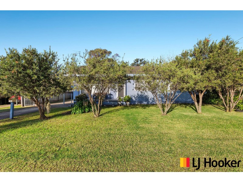 30 Haslingden Street, Moruya NSW 2537